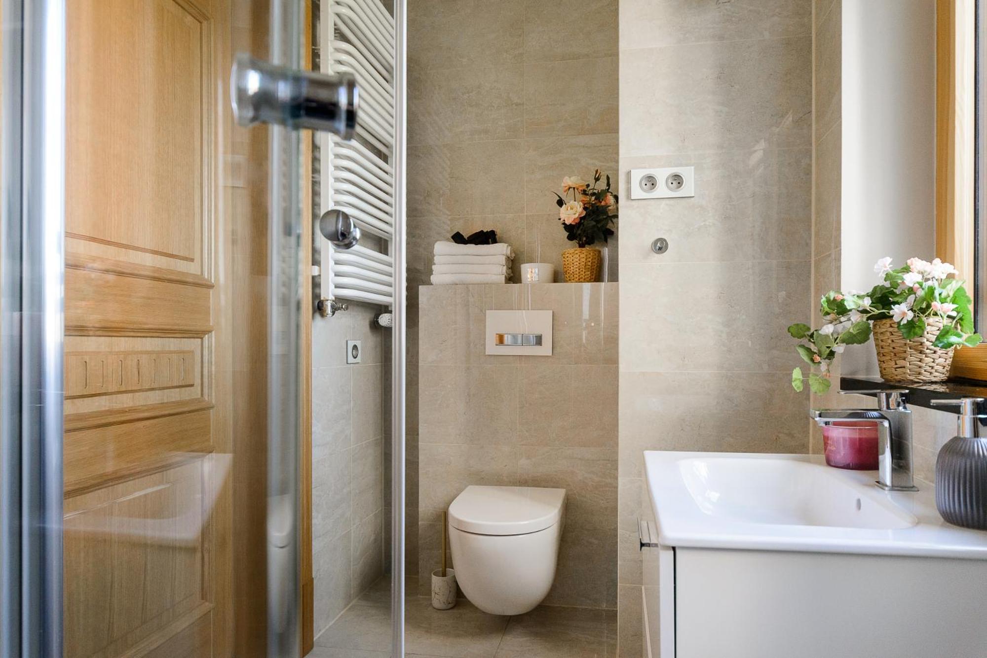 Lumina Premium Apart Near Mennica Residence Varşovia Exterior foto